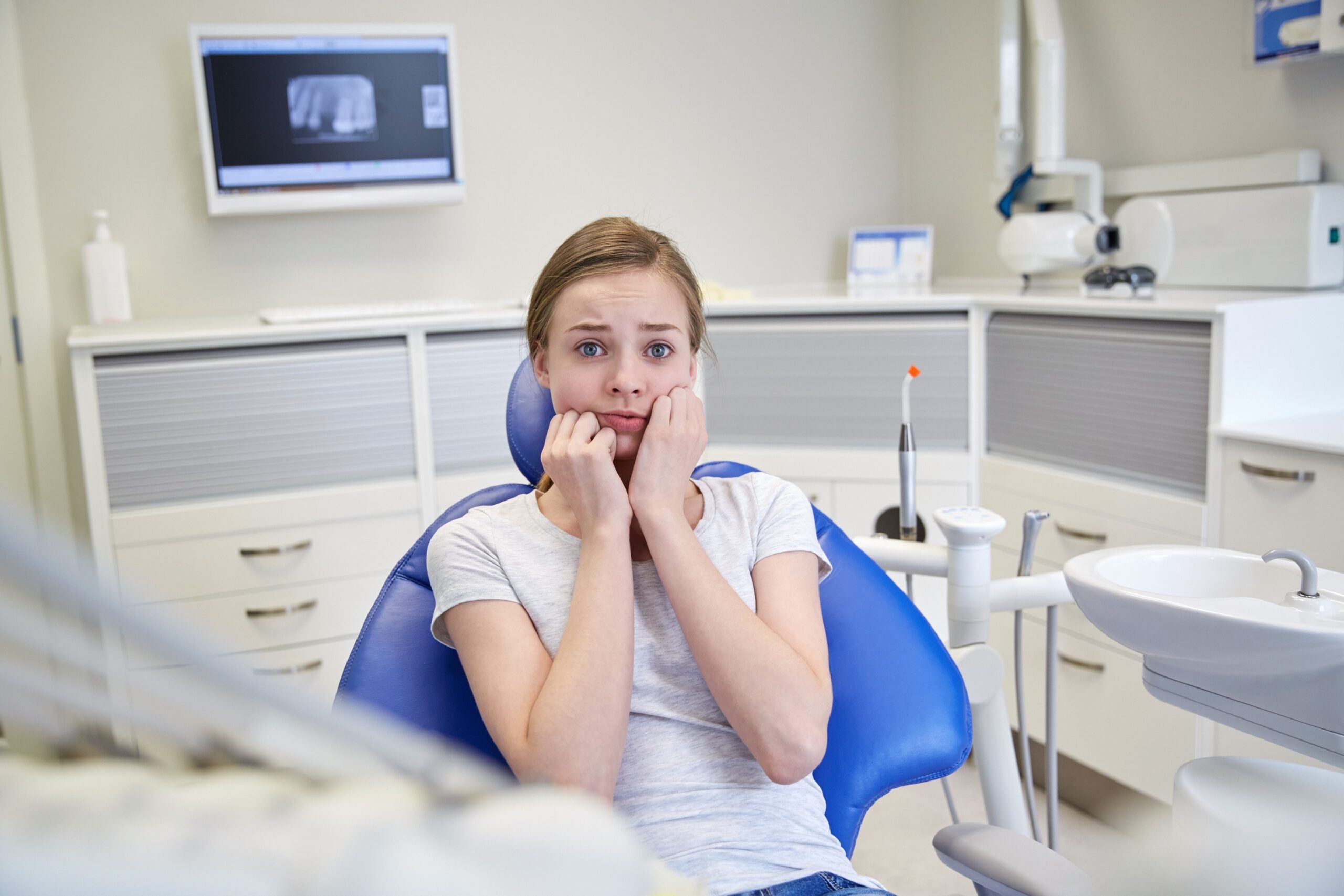 Do Braces Hurt? Understand and Manage Your Braces Pain